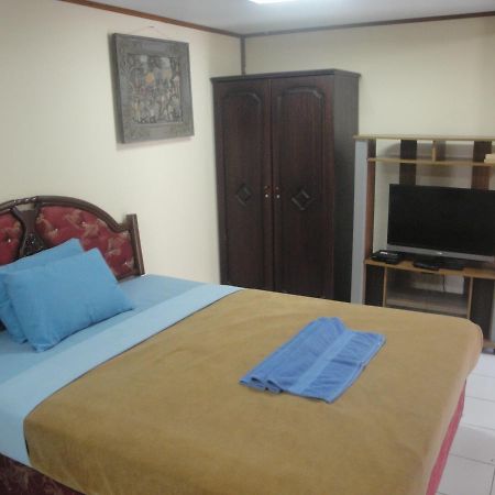 Yoyo'S Hotel Sekongkang Экстерьер фото